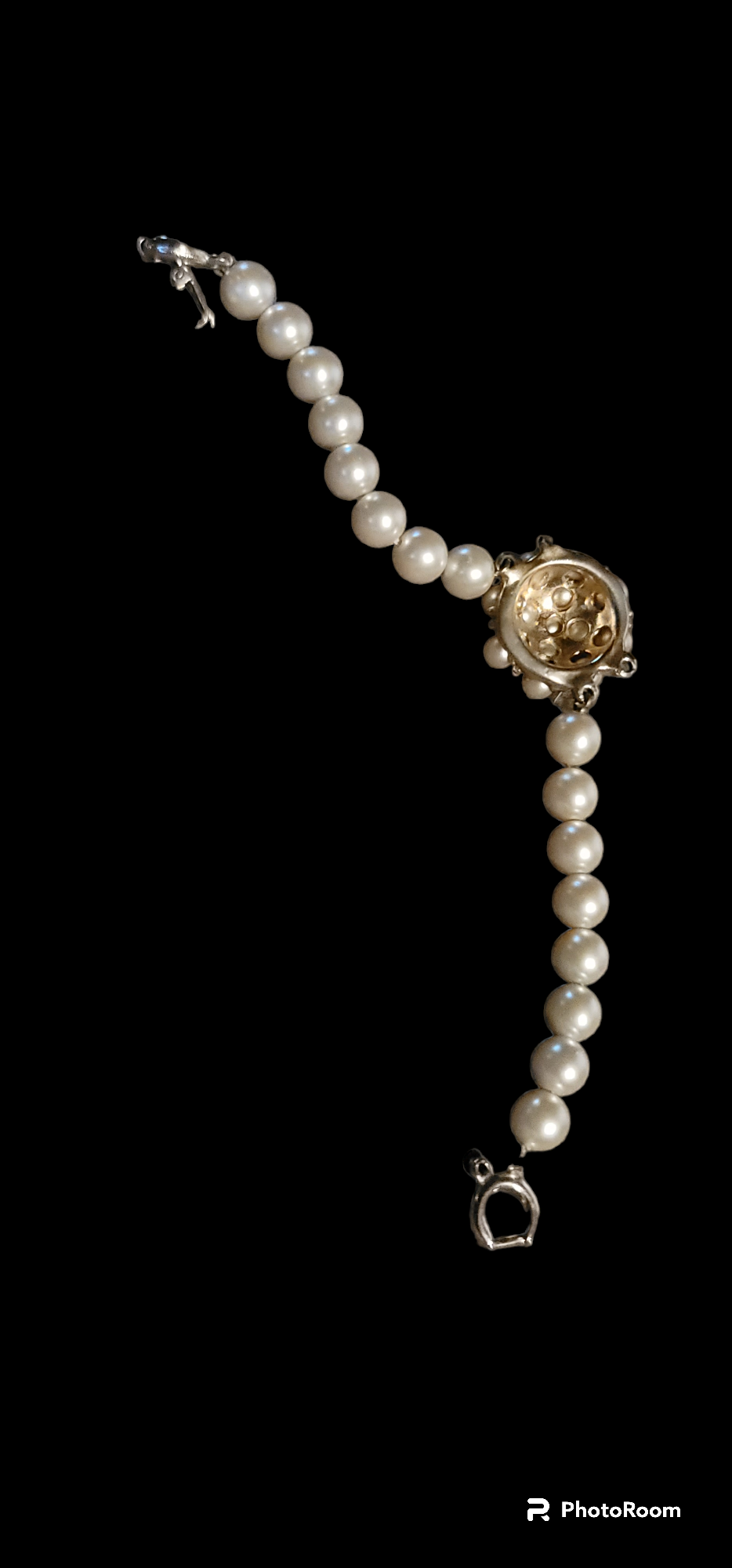 Vintage pearl bracelet