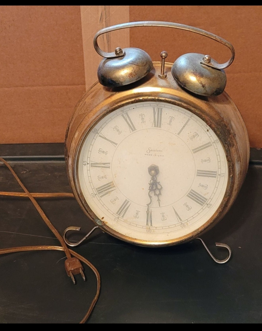 Antique Sessions alarm clock