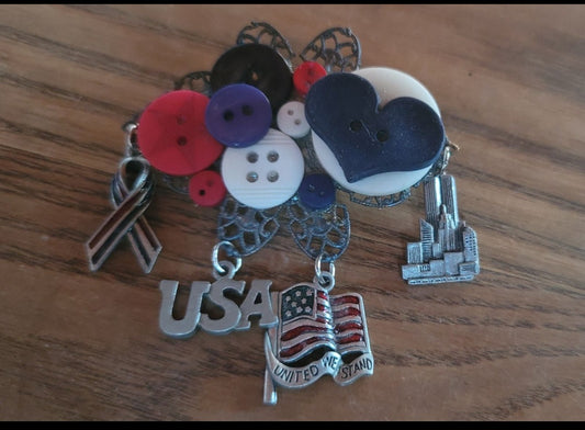 Patriotic USA brooch