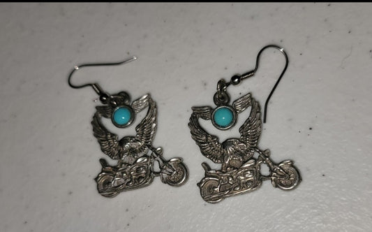 Motorcycle with turquoise stones dangle earrings